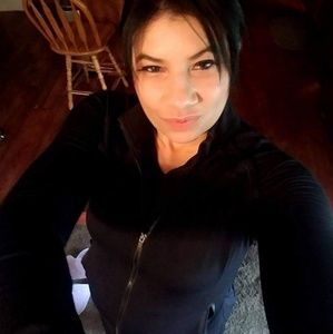 Meet your Posher, Kristie